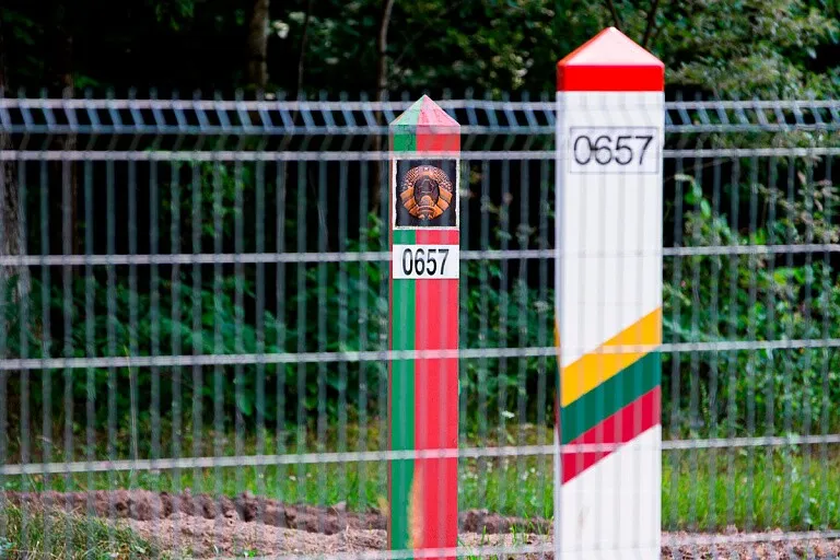 Литва закриває на місяць кордон із Білоруссю Литва закриває на місяць кордон із Білоруссю