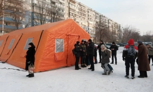 Кияни вимагають заборони нічних польотів в Жулянах