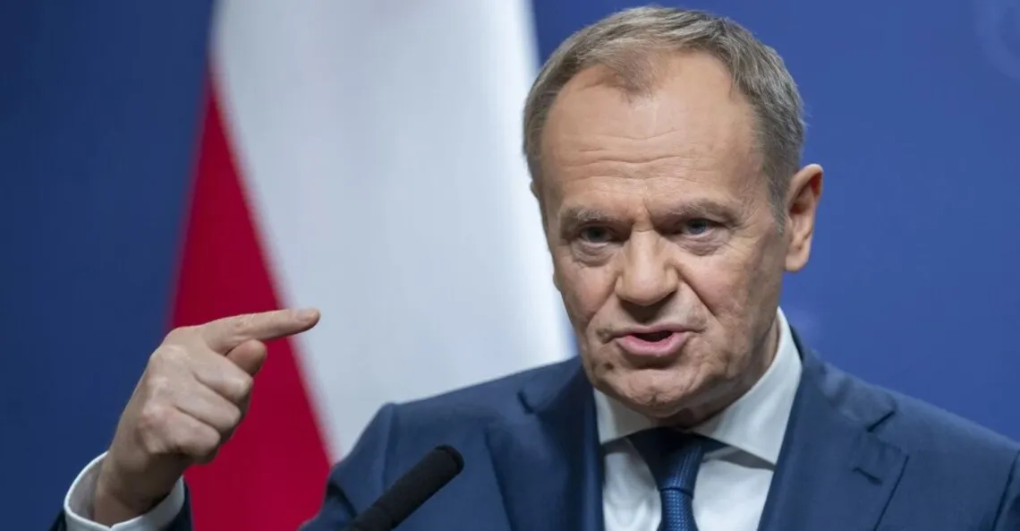 Туск закликав президента Польщі припинити мовчання після нападу на українців