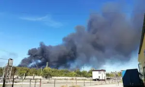 У Геленджику пролунали вибухи, спалахнула сильна пожежа