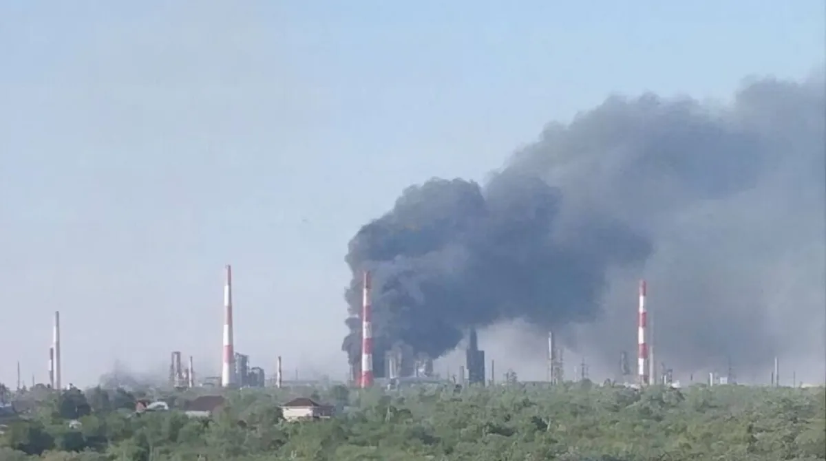 Відео: У Волгоградській області РФ пролунали вибухи на цементному заводі