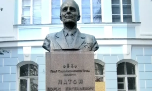У Києві 4 листопада похолоднішає та очікується невеликий дощ