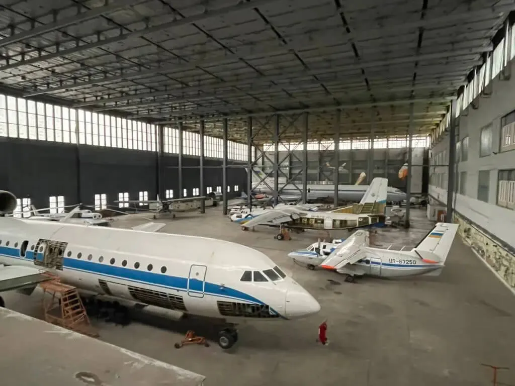 Прокуратура не змогла відібрати у будівельної компанії ангар КАІ