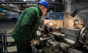 Полеты в обход угрозы: атаки дронов в Иране и безопасность в аэропорту Дубая