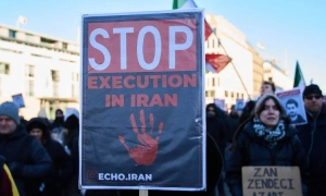 У Братиславі та інших містах Словаччини пройшли мітинги проти Фіцо — AP