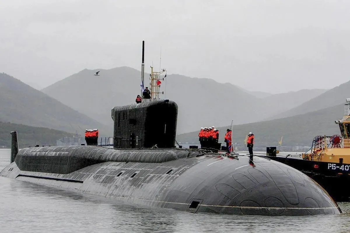 РФ встановила протидронові сітки над підводними човнами за 7400 км від України