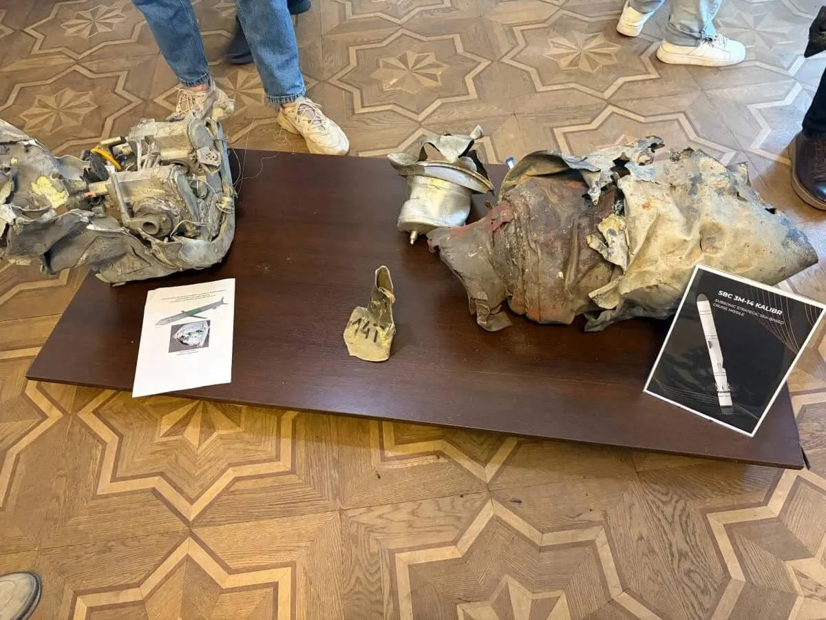 Журналістам показали електронне начиння Орєшніка