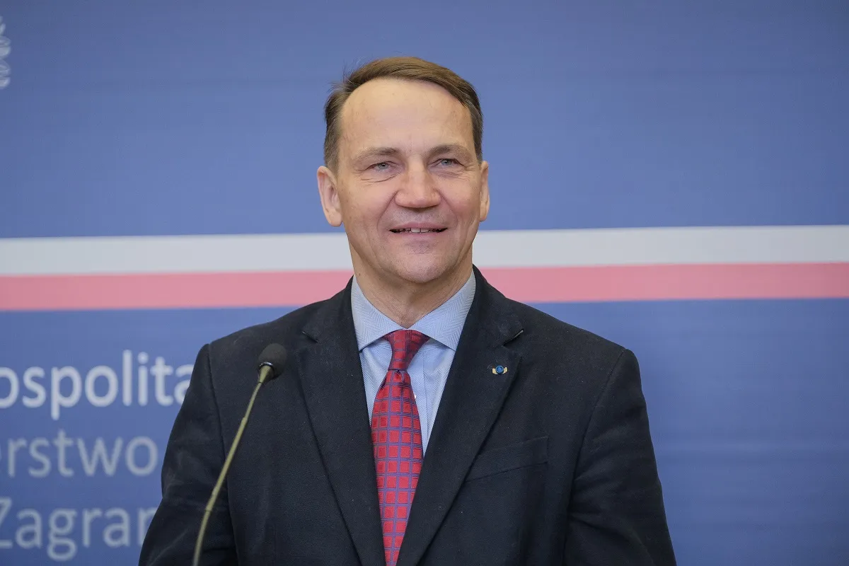 Сікорський звинуватив польських політиків у розпалюванні антиукраїнської істерії — Onet