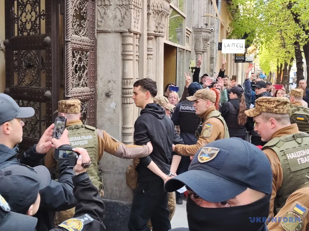 Суд у Львові продовжив розгляд справи про вбивство Фаріон