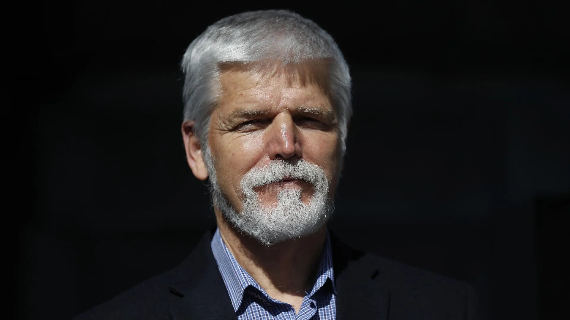 Чехія не повернеться до закупівлі нафти та газу з Росії — Павел