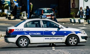 Ірландія передасть Україні роботів-саперів і автомобілі