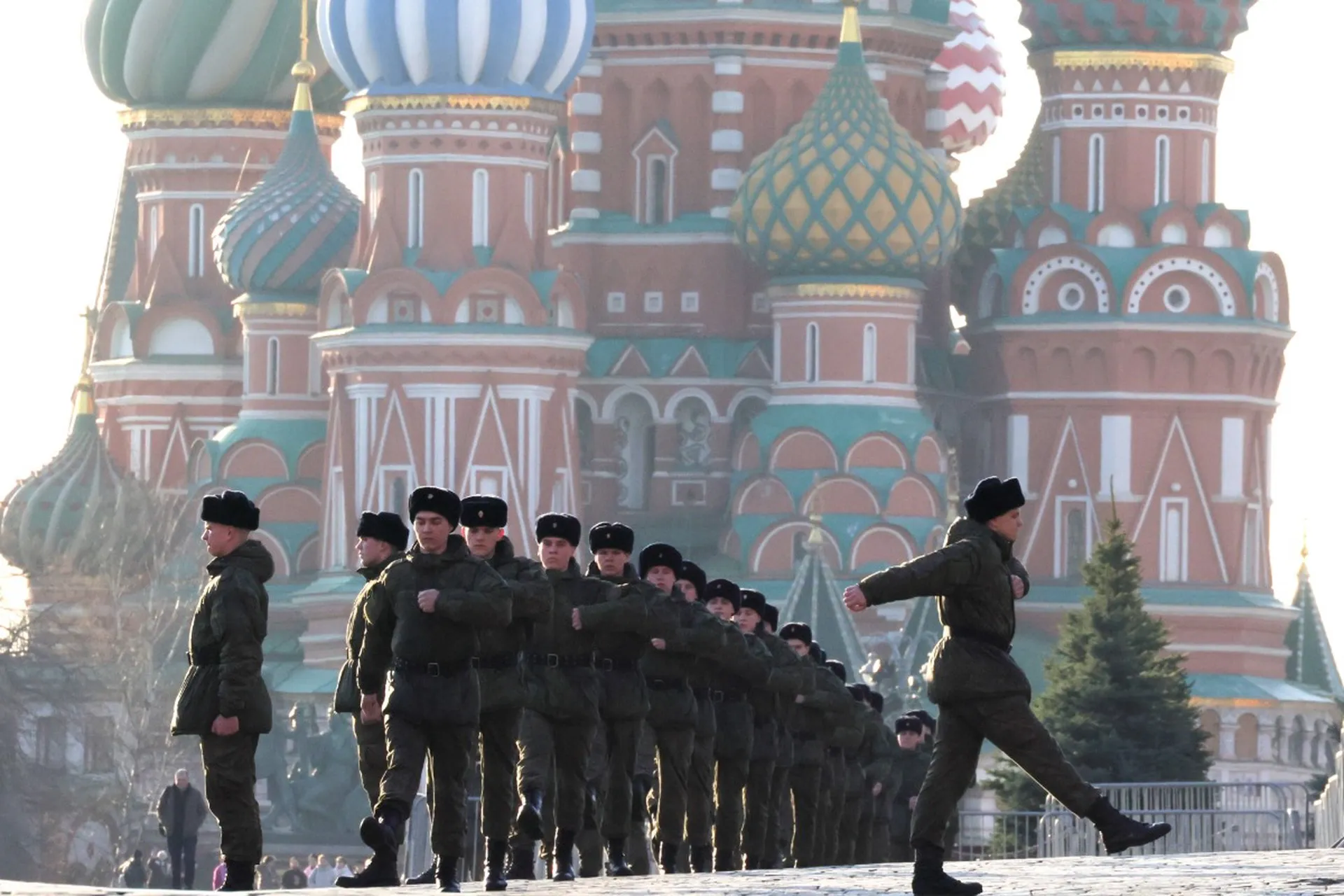 Кремль максимально засекретив репетиції параду на Червоній площі