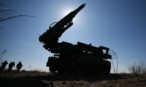 Українці, які втратили домівки, не довіряють «швидкому миру» від Трампа — WP