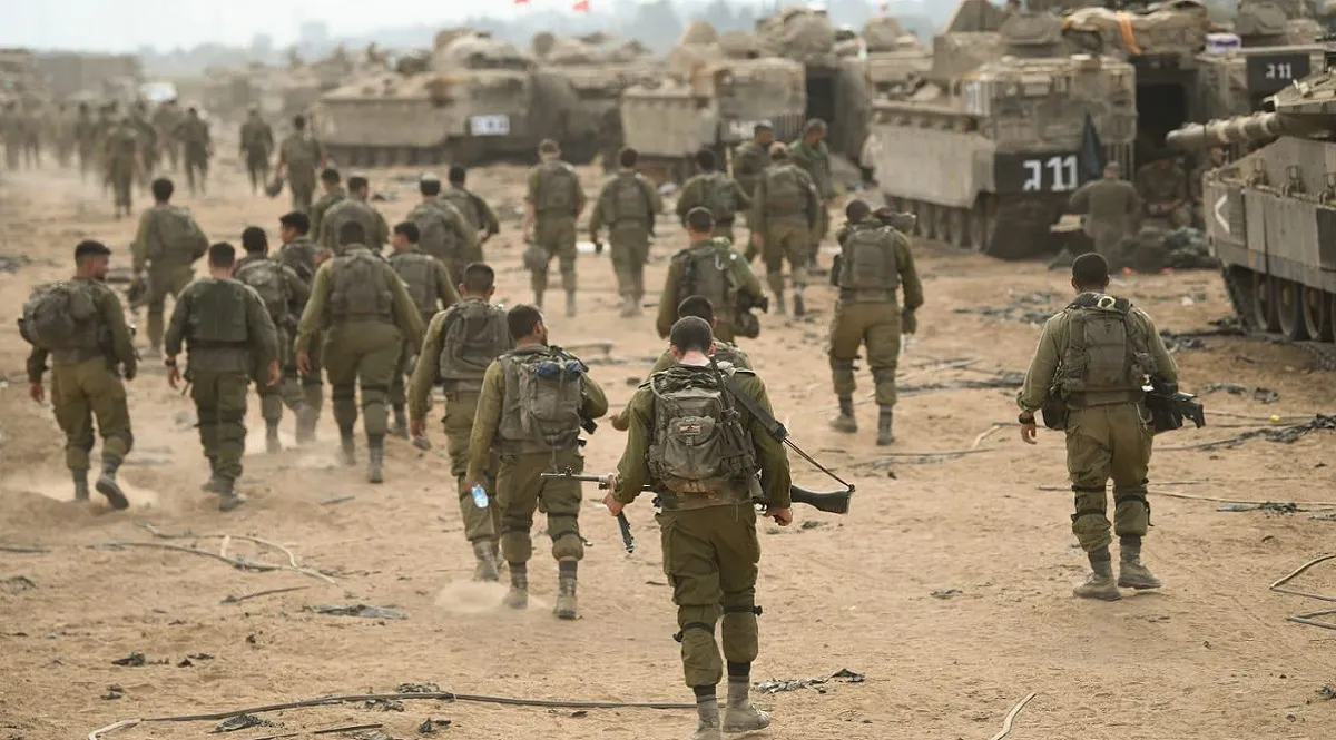 Відео: Ізраїль готується до наземної операції в Лівані