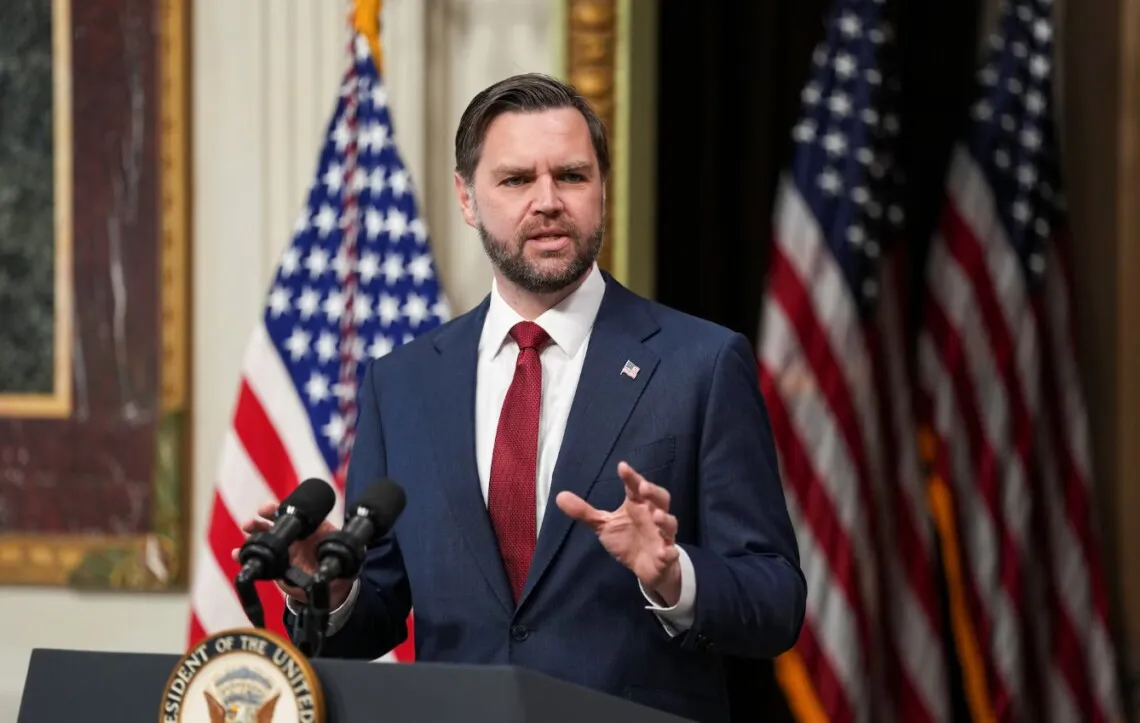 Тегерану доведеться обирати між миром та Ліваном — Венс