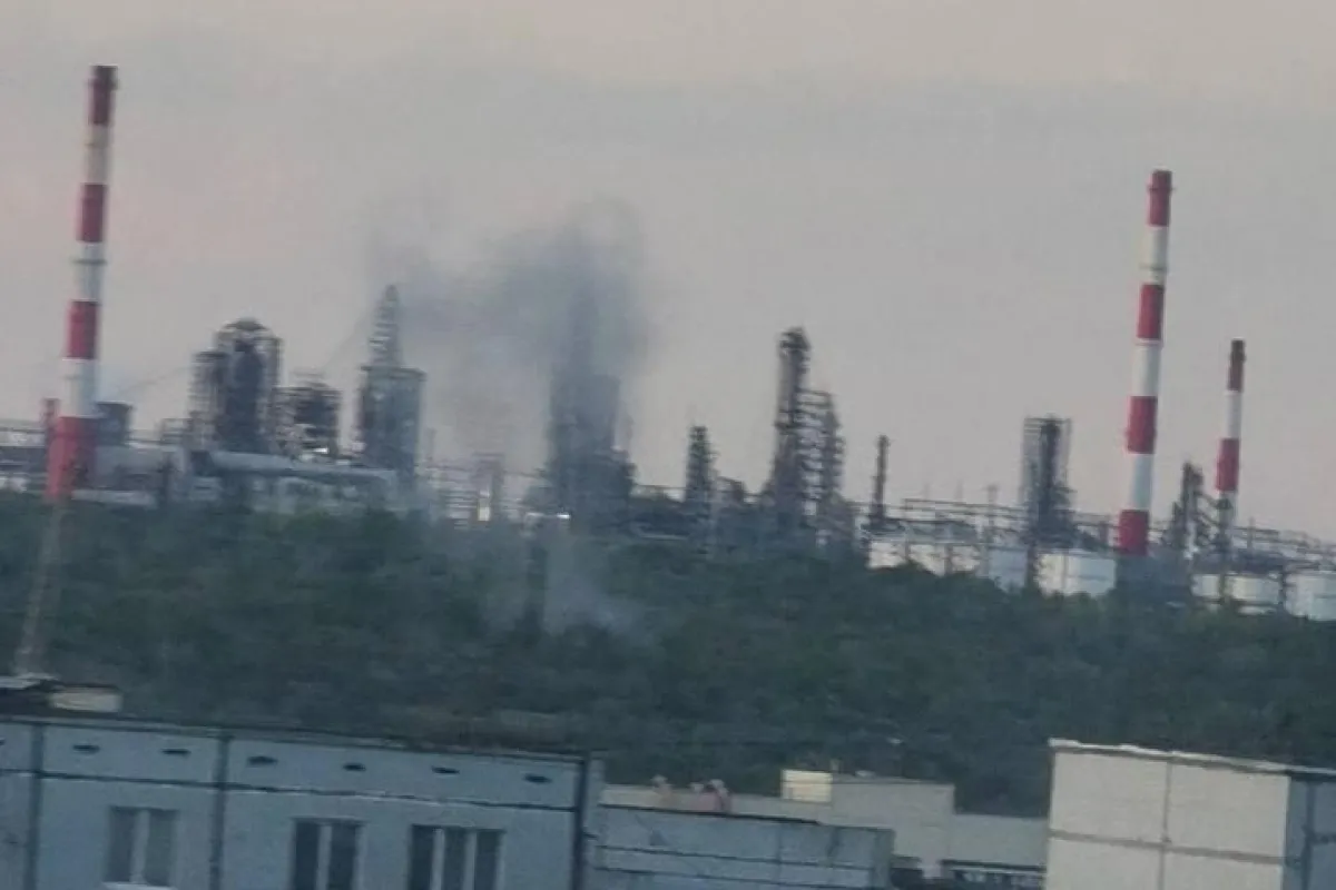 Сизранський нафтопереробний завод зупинено після удару дронів ЗСУ