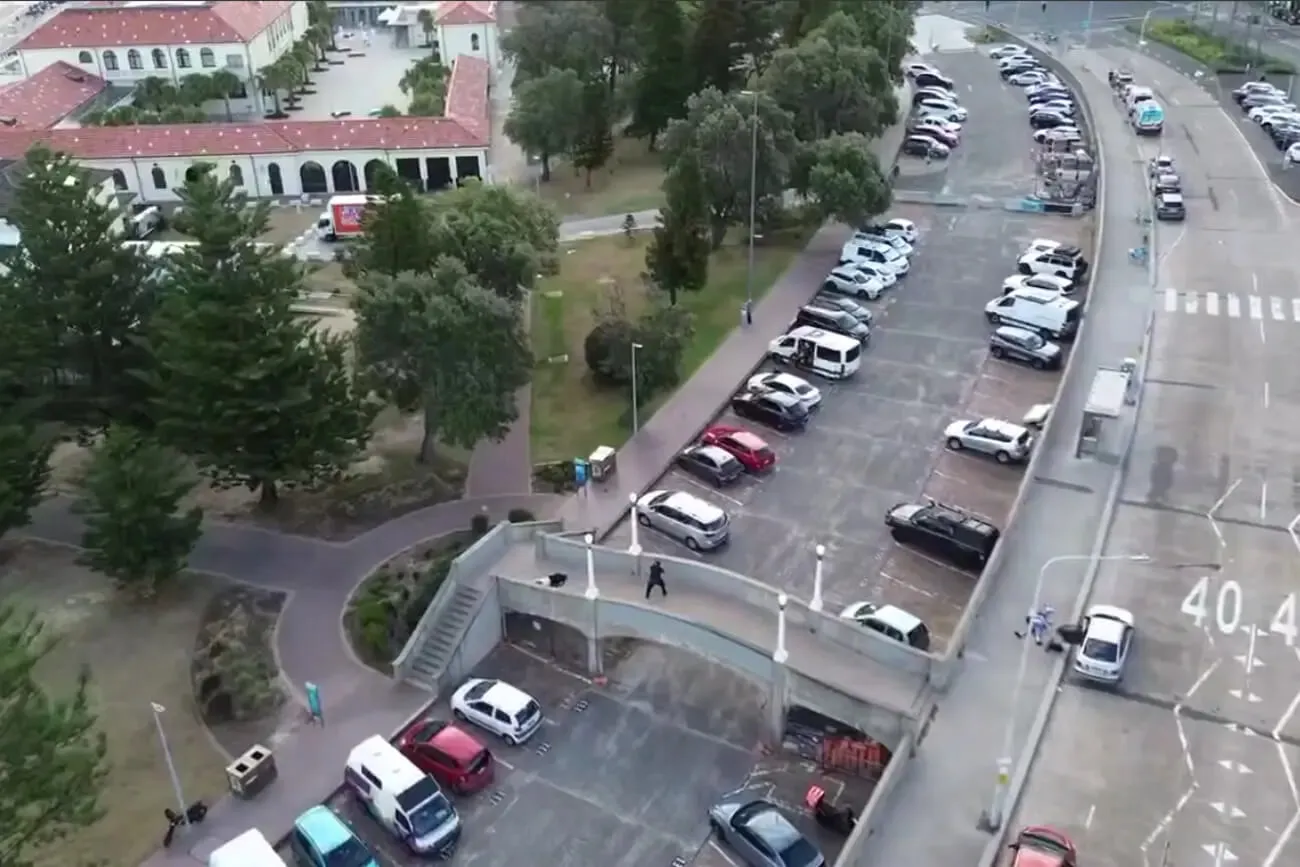 У Сіднеї сталася стрілянина під час святкування Хануки — Sky