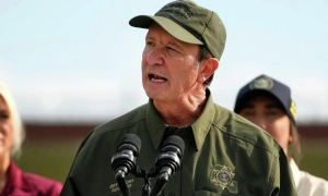 Конгресмени США відвідають Данію через погрози Трампа щодо Гренландії