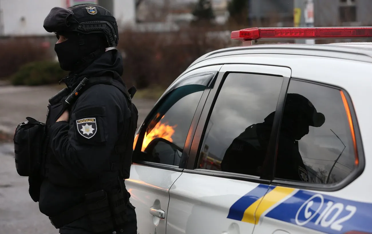 Поліція викрила екскерівника столичного парку на розтраті мільйона гривень