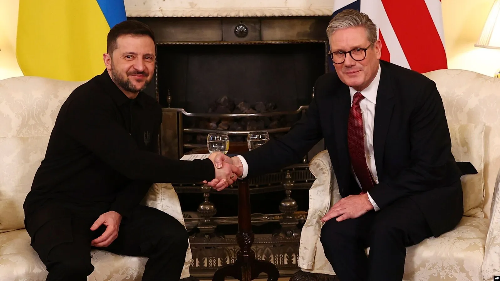 Стармер зустрінеться з Зеленським для обговорення підтримки України