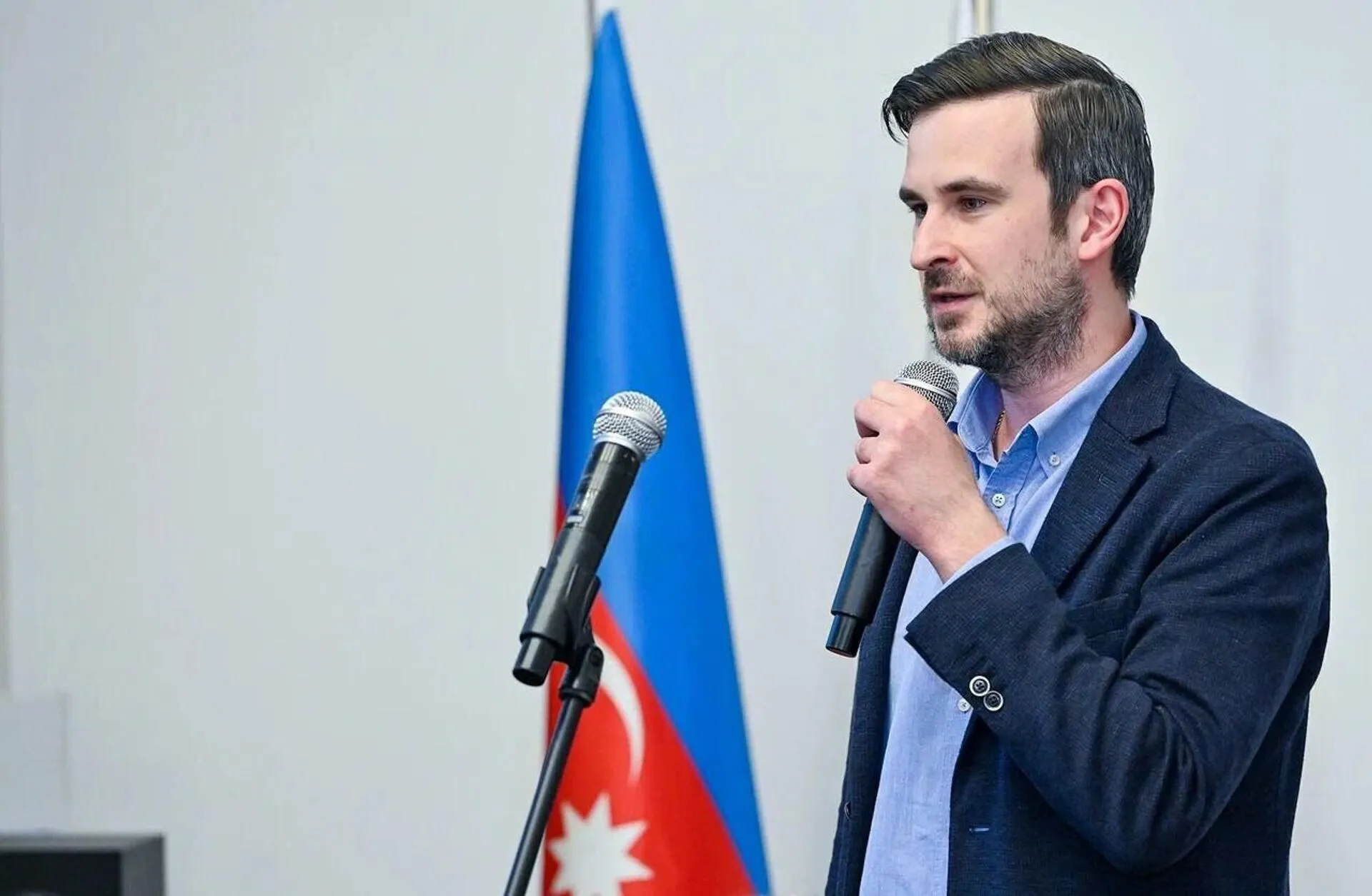 Після вибачення путіна за збитий літак, Азербайджан звільнив з СІЗО директора Sputnik Після вибачення путіна за збитий літак, Азербайджан звільнив з СІЗО директора Sputnik