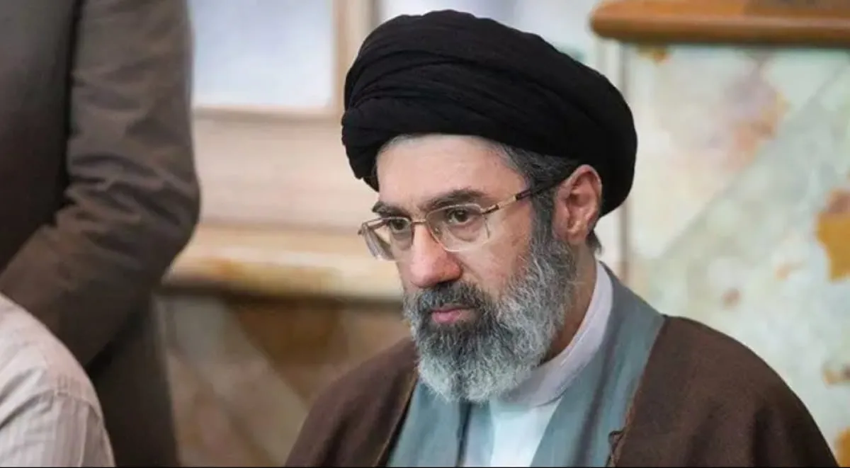 Моджтаб Хаменеи избежал серьезных травм во время войны с США — Al Arabiya