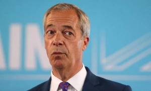 Lider Reform UK nazwał putina „bardzo złym facetem” — The Telegraph