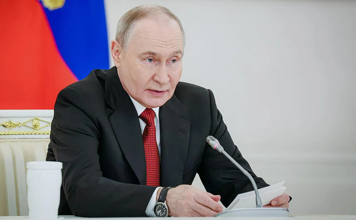 США мають посилити ціну війни для Кремля задля досягнення миру — Bloomberg