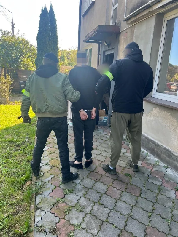 У Польщі затримали палія, який нищив автівки українців