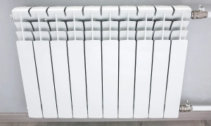 Відновлення тепла у Києві: комунальники повернули опалення до 1100 будинків за добу