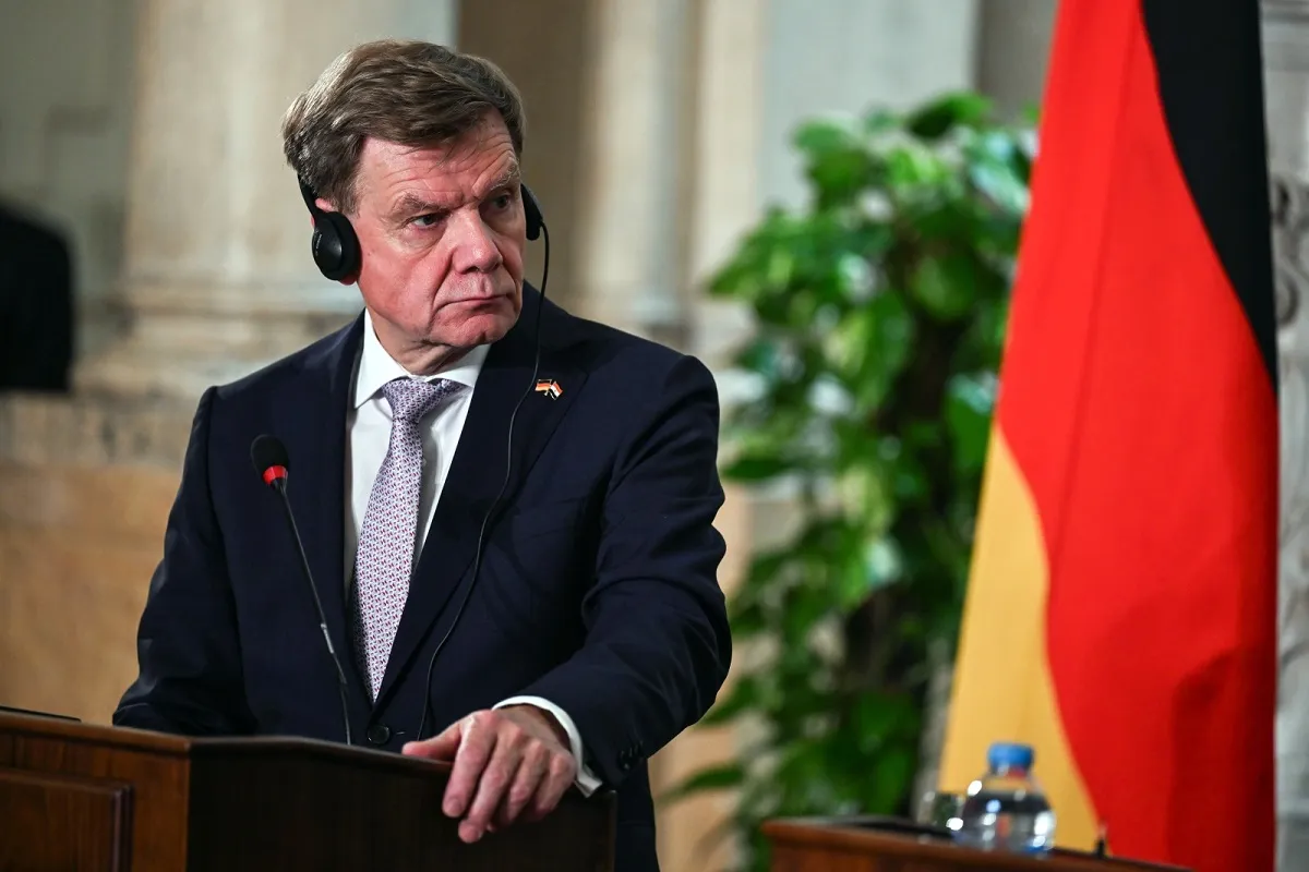 Україна може зіткнутися з необхідністю «болісних поступок» заради миру — Вадефуль