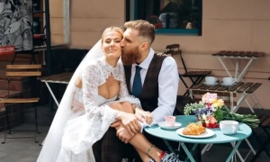 «Завжди обирай себе»: співачка Анна Трінчер презентує нову пісню «Треш»