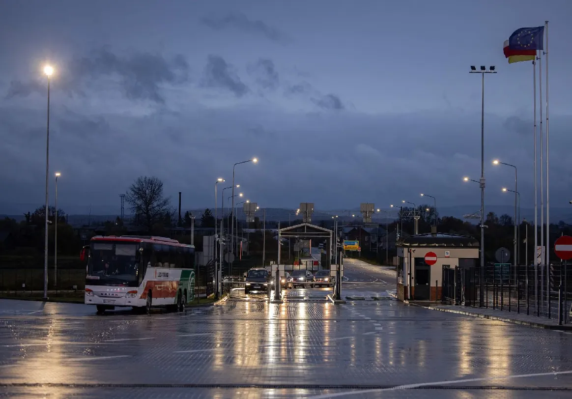 На Львівщині за добу кордон перетнули понад 75 тисяч людей