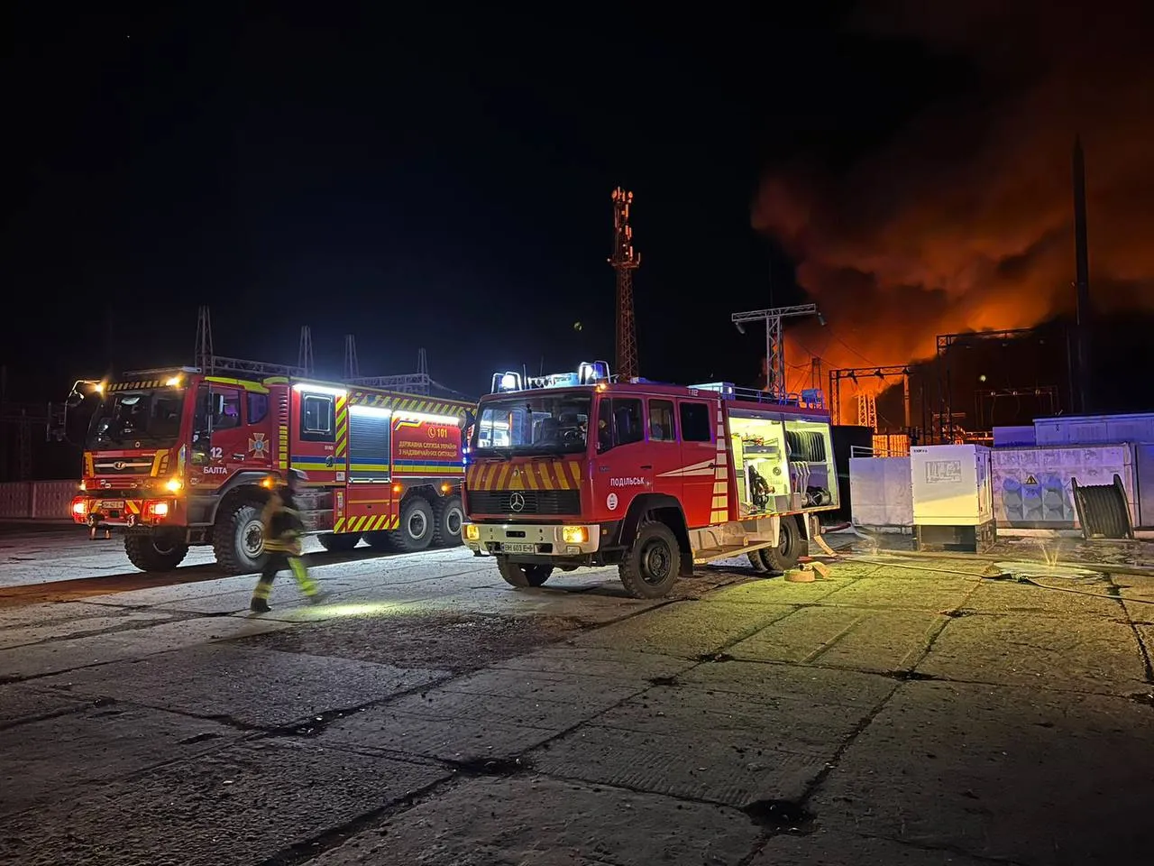 рф атакувала енергооб'єкт на Одещині: поранено працівника ДТЕК рф атакувала енергооб'єкт на Одещині: поранено працівника ДТЕК