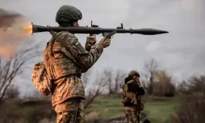 Глава Госпогранслужбы посетил позиции ВСУ в Бахмуте