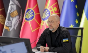 Відео: У Тбілісі демонстранти намагалися зайняти палац президента, спецназ розпочав розгін