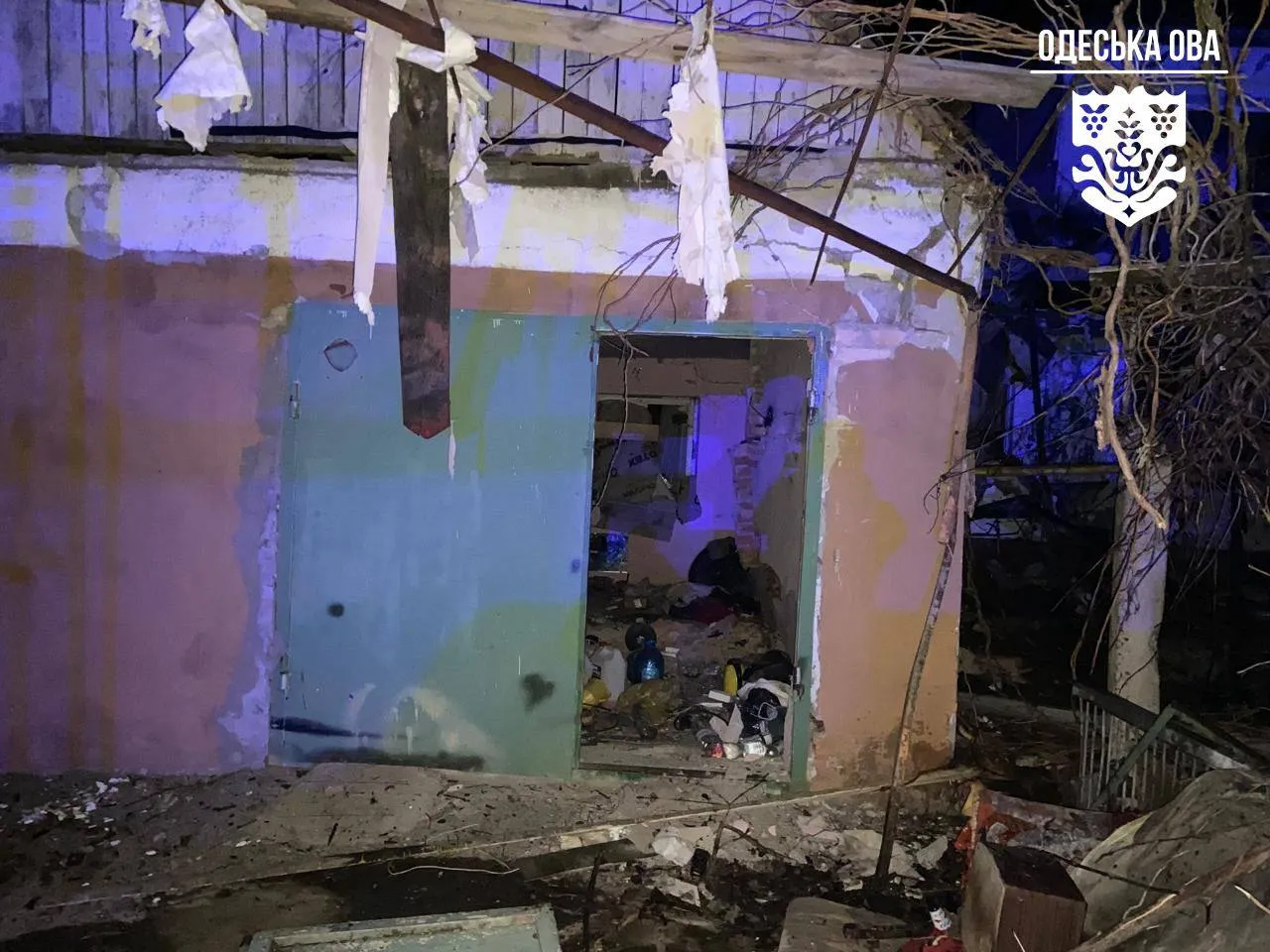 Нічна атака дронів по Одещині — пошкоджено енергетику, порт і житло