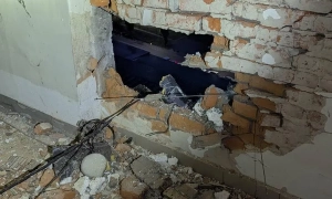 Уламки дрона влучили в будинок посла України в США Ольги Стефанішиної