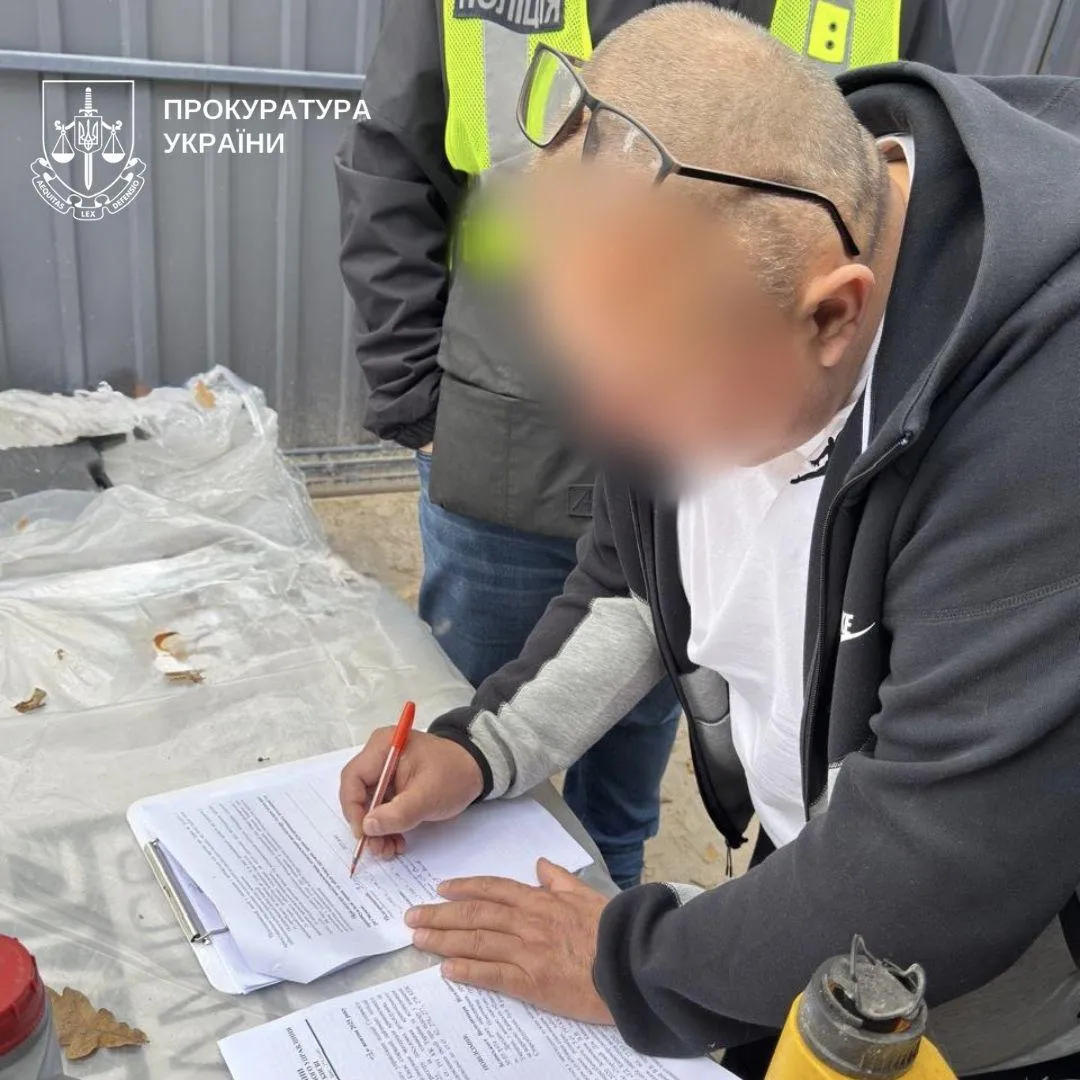 Керівник підрядної компанії привласнив 2,7 млн грн під час ремонту метро