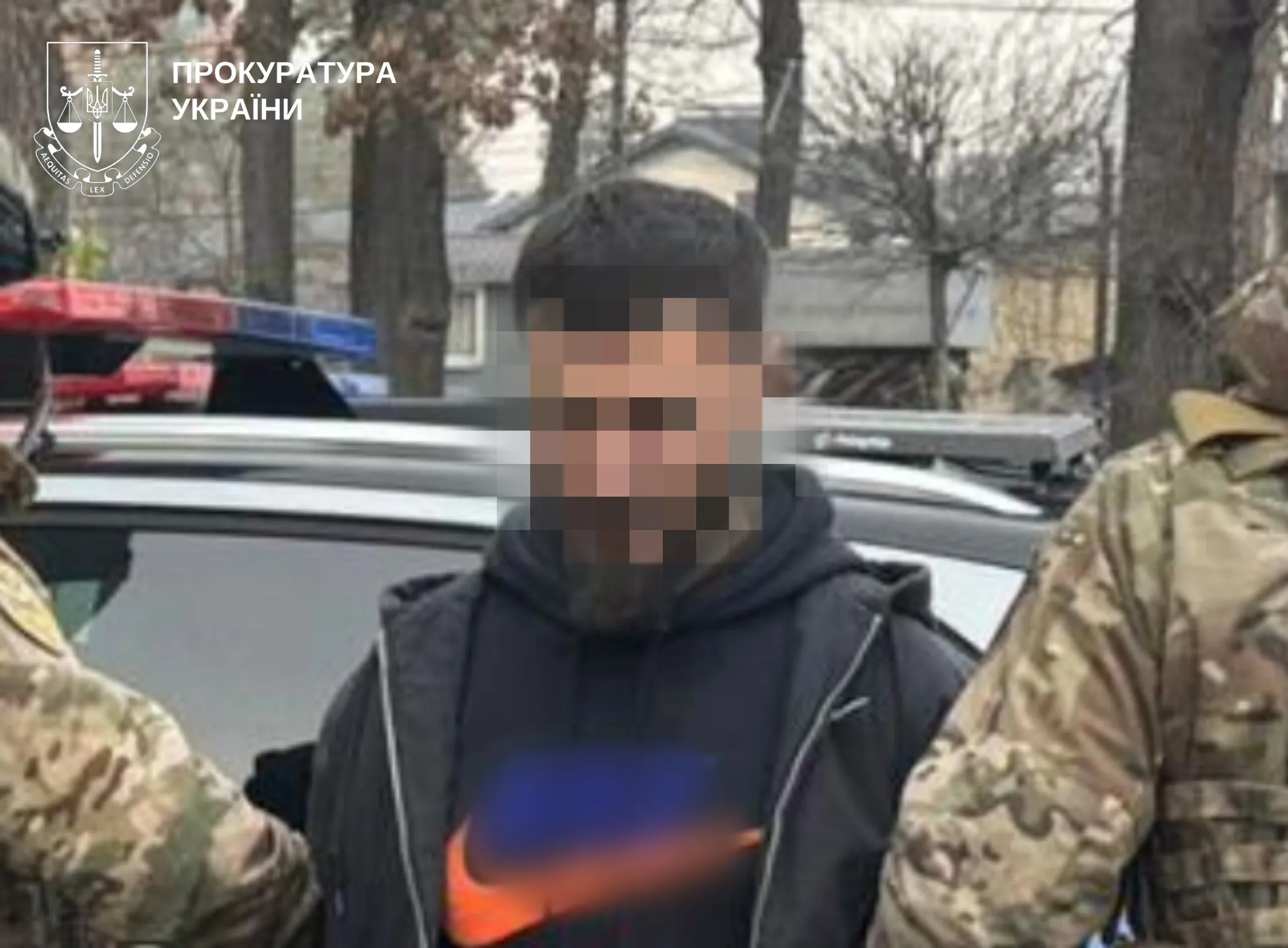 Розстріл іноземця на кладовищі під Києвом: затримано трьох підозрюваних