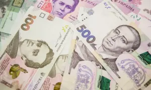 Фото: в Украине продавали опасное токсическое топливо