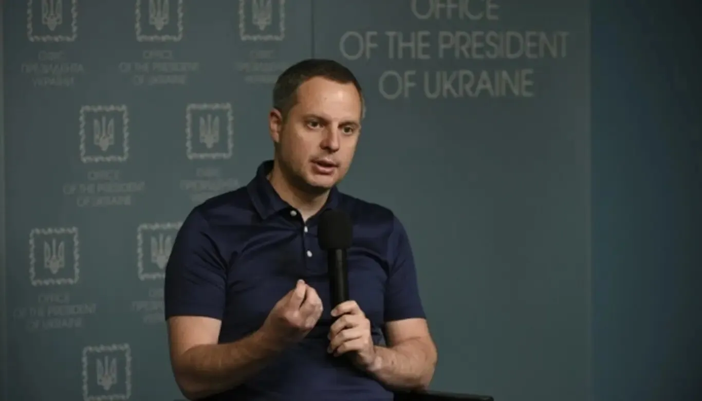 НАБУ провело обыски у двух членов НКРЭКП по делу Шурмы