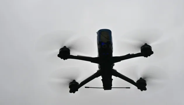 Polish Military Gendarmerie investigates crash of unidentified UAV on military base