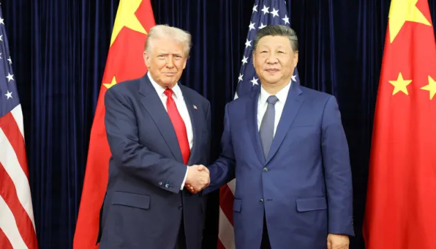 Трамп оценил переговоры с лидером Китая как чрезвычайно успешные — CNN