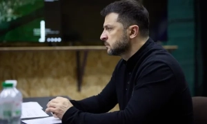 Британський прем'єр закликав Макрона зупинити мігрантів, які перетинають Ла-Манш