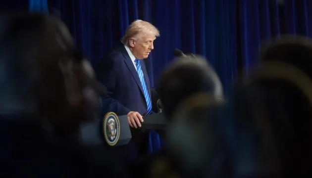 Трамп вимагає від Гарварду $1 млрд компенсації за «погану поведінку»