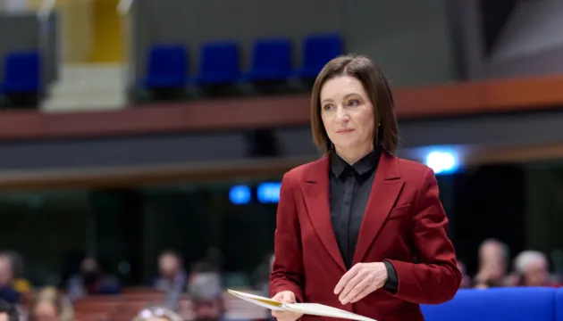 Санду: Кремль воює не лише ракетами, а й словами, грошима та брехнею