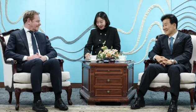 Переговори про мир в Україні пов'язані з ситуацією на Корейському півострові — Yonhap