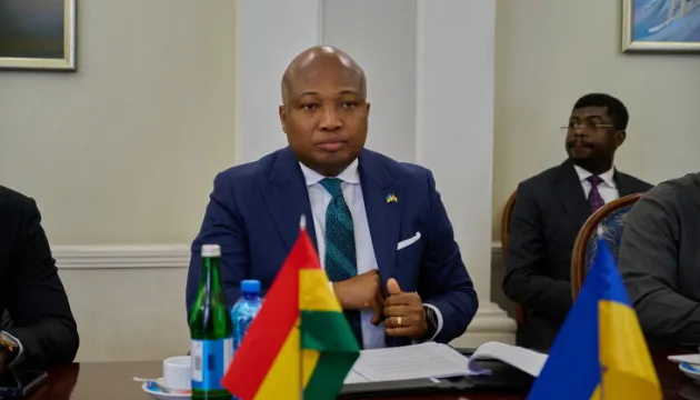 Україна та Гана готують першу в історії масштабну угоду про оборонну співпрацю