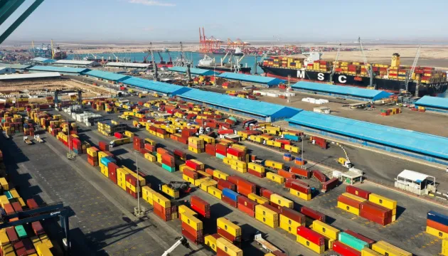 Ірак призупинив роботу нафтових терміналів після атаки Ірану на танкери